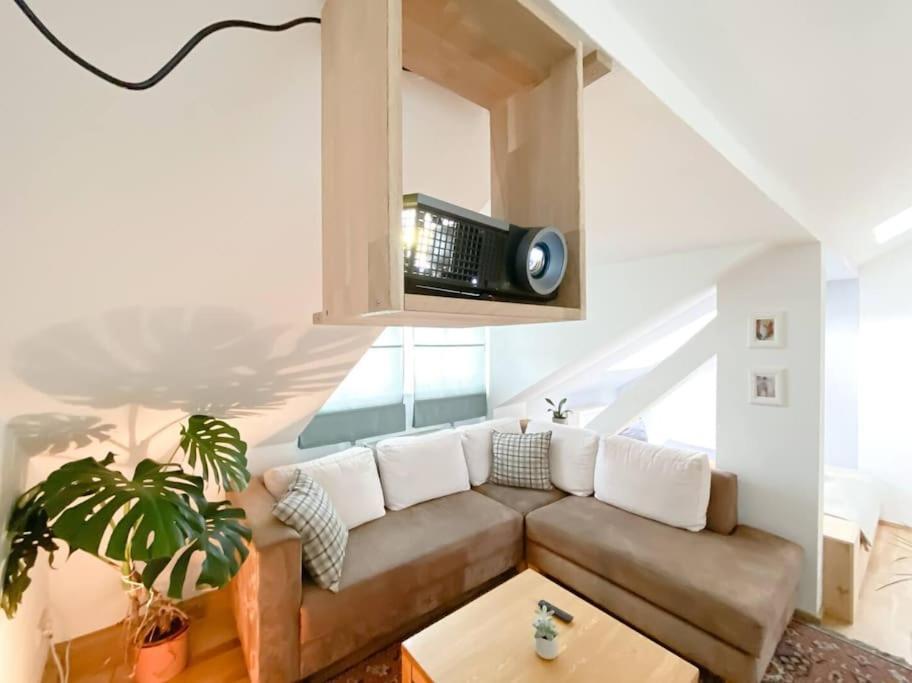 Schoene Mit Blick Ueber Stadtwald Apartment Leipzig