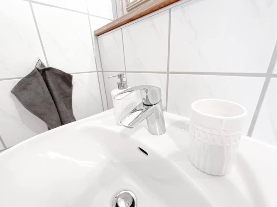 Schoene Mit Blick Ueber Stadtwald Apartment *