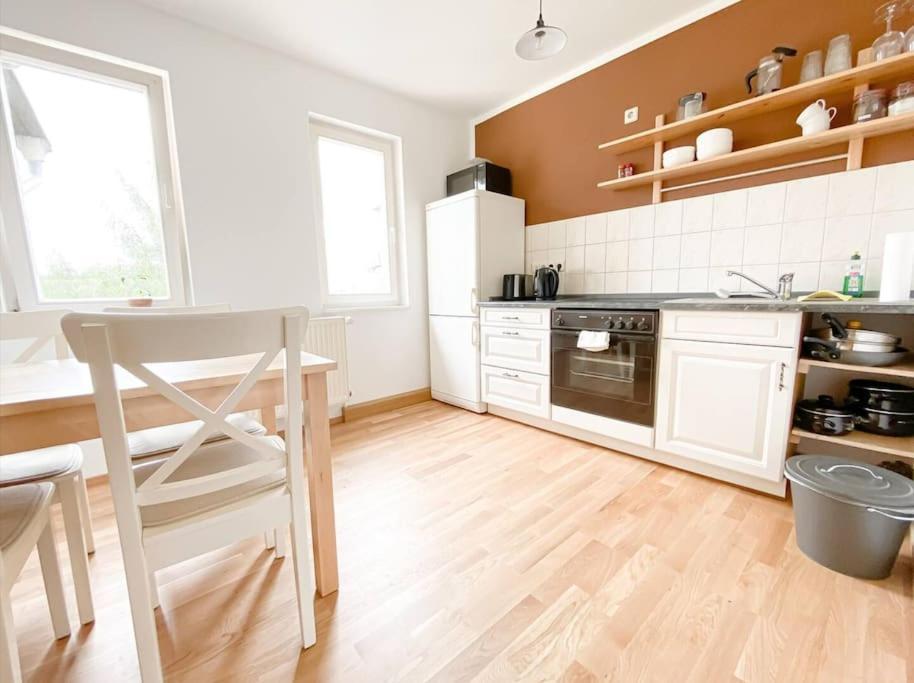 Apartment Schoene Mit Blick Ueber Stadtwald Leipzig